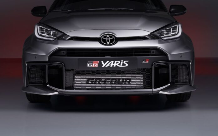 023025-toyota-yaris-gr-studio-day246620-frontgrill-4.jpg