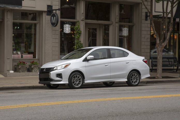 2021-Mitsubishi-Mirage-G4-1200x800-1.jpg