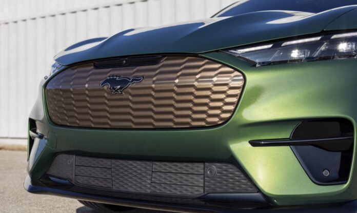 2024FordMustangMach-EBronze_09.jpg