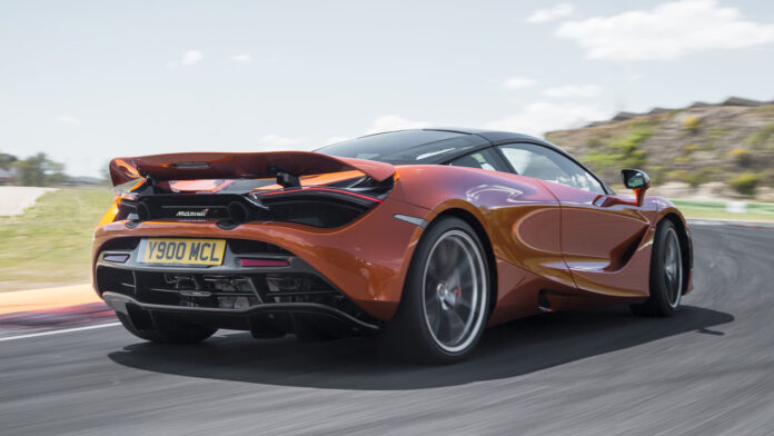 2017-mclaren-720s-3.jpg