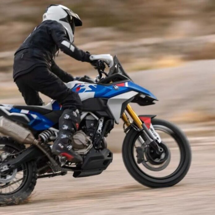 BMW-Concept-F-450-GS-accion-585x585-1.jpg