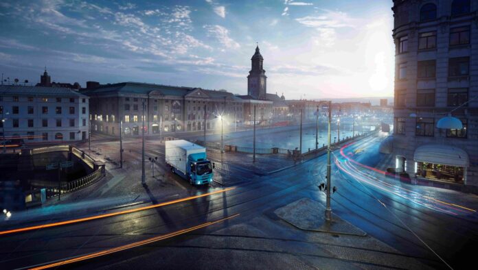 Volvo_FL_Electric_14ton_1-scaled.jpg