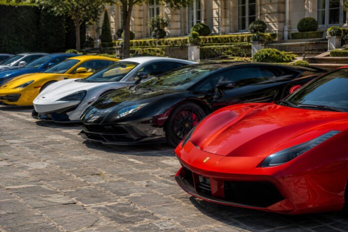 ferrari.jpg