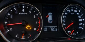 ¿Se encendió el Check Engine? Esto debes hacer antes de seguir manejando